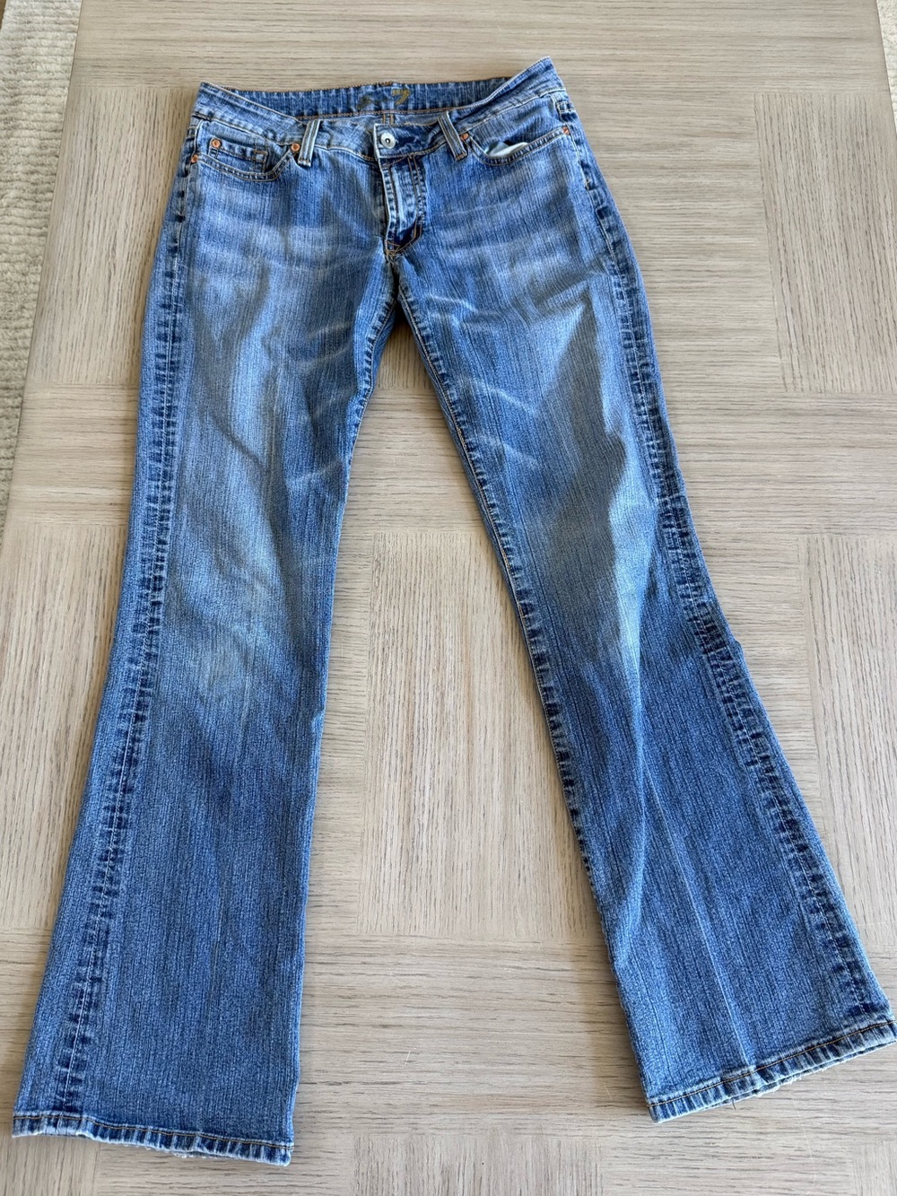 Seven7 Bootcut Stretch Jeans Medium Wash Blue Denim Women's Size 30 EUC